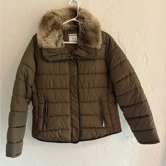 Old Navy Women's Brown Puffer Jacket with Faux Fur Collar - Picture 1 of 4